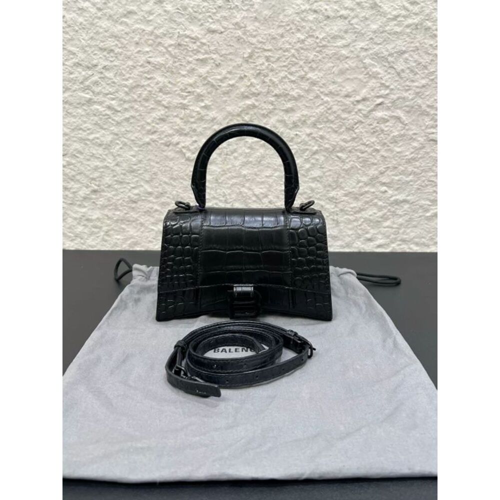 Balenciaga Women Pre-Loved Bag Very Good Condition